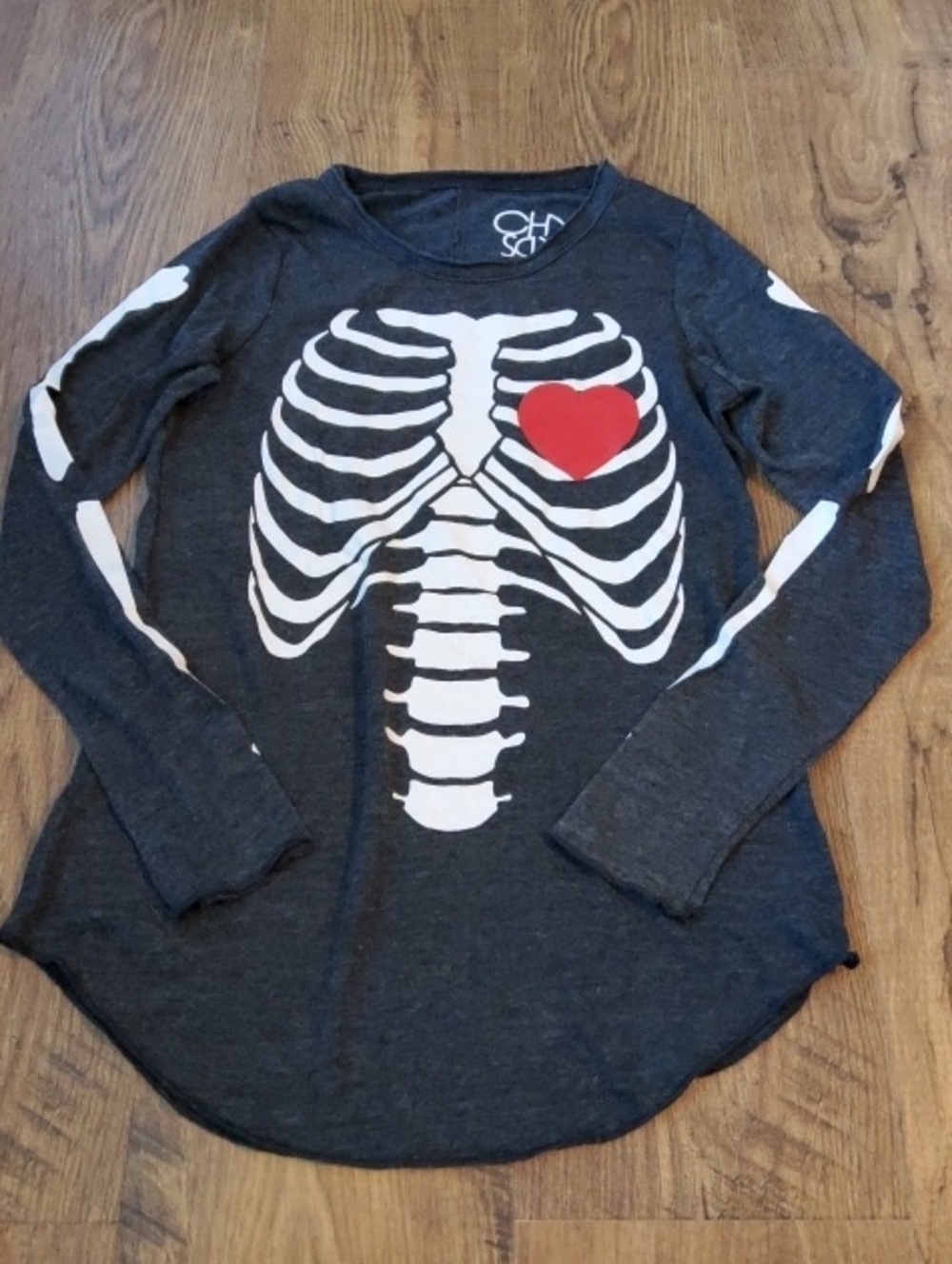 REVOLVE Dark Chaser Top with White Skeleton Graphic & Red Heart NWT Ladies Small